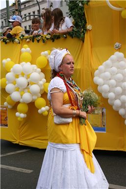 Download ==> Karneval-der-Kulturen_2010_005.zip
